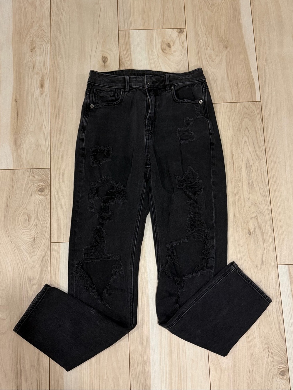 American Eagle Outfitters Washed Black Ripped Boyfriend Jeans